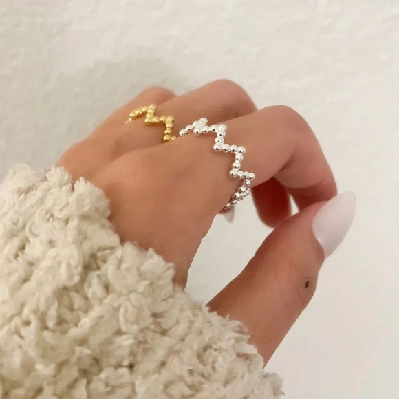925 Sterling Silver Dainty Minimalist Zig Zag Ring Geometric Thin Stackable Ring - Picture 3 of 5